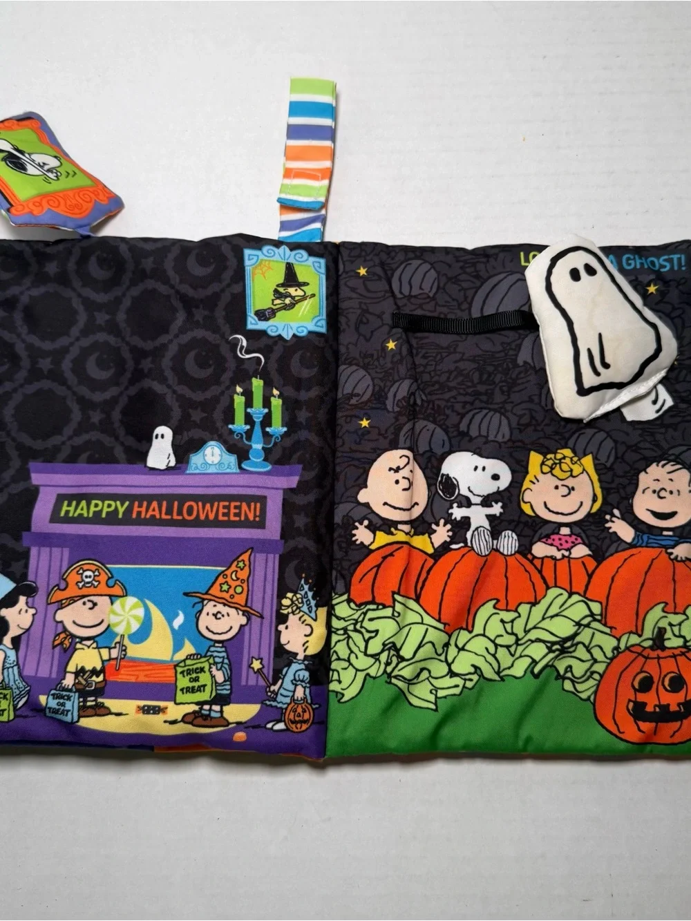 Peanuts Snoopy Halloween Baby Crinkle Book Toy Deluxe EUC